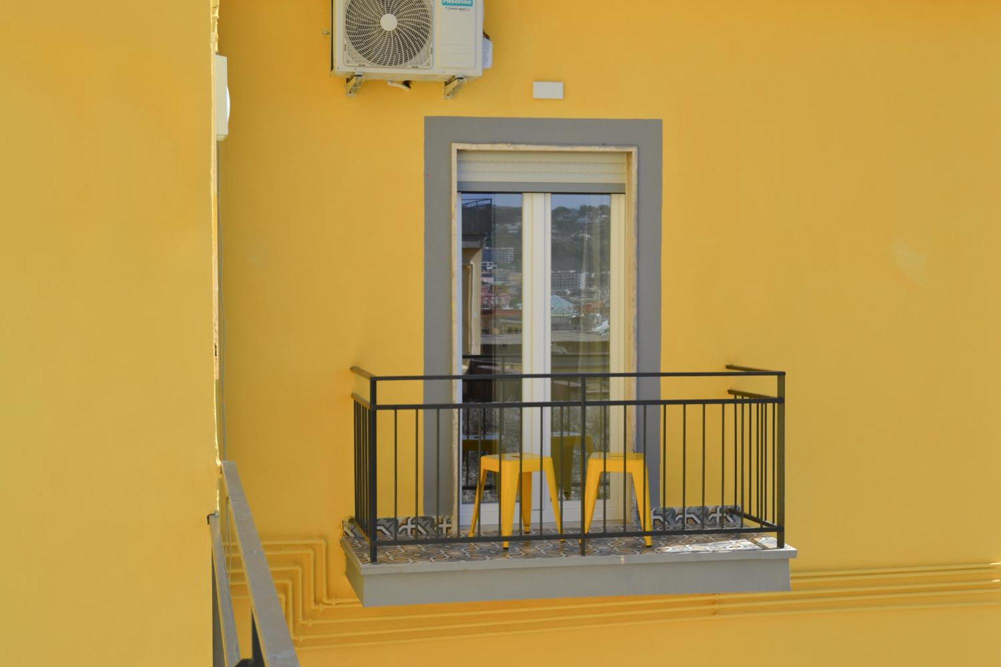 Palazzo Santa Maria Bed & Breakfast เนเปิลส์ ภายนอก รูปภาพ