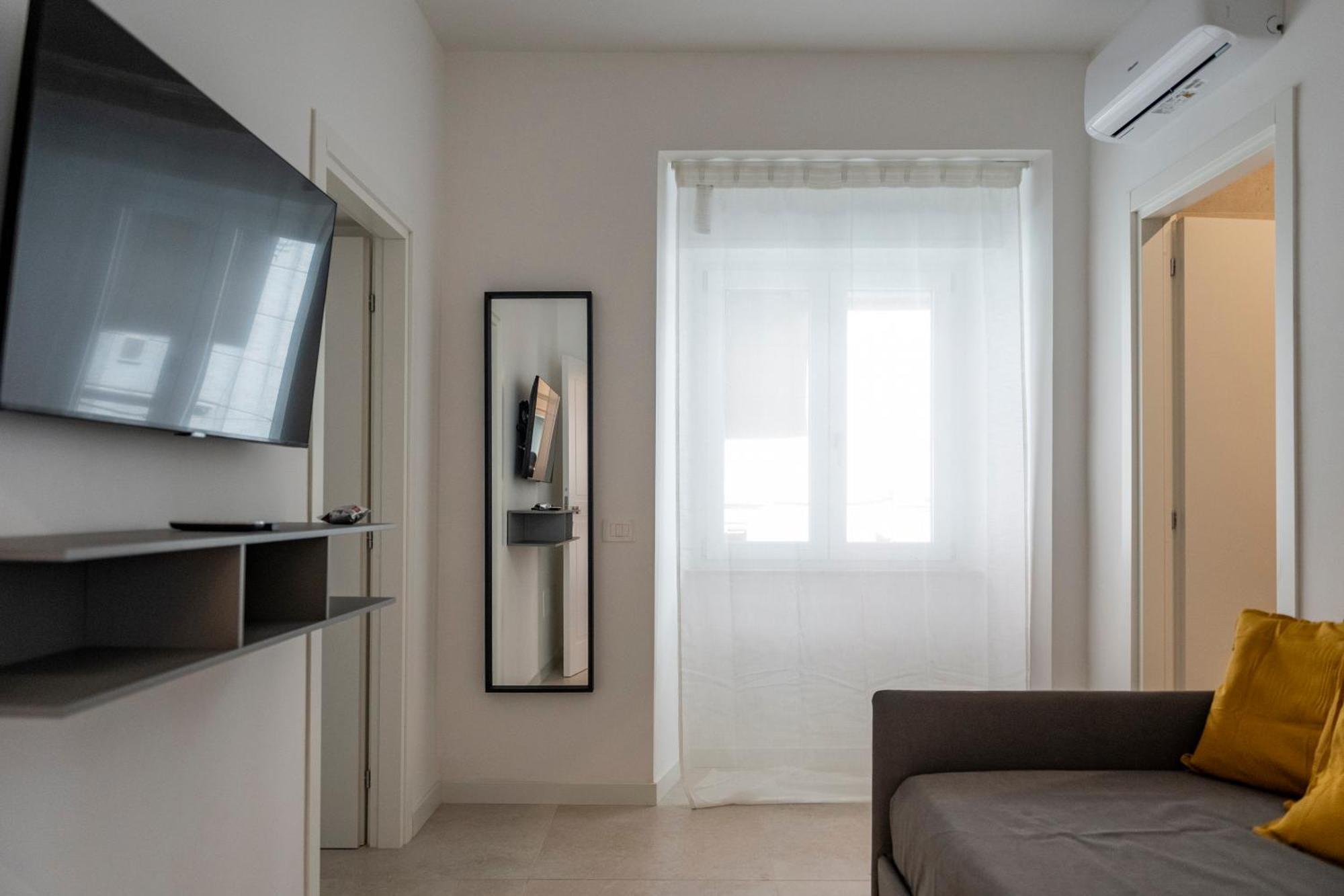 Palazzo Santa Maria Bed & Breakfast เนเปิลส์ ภายนอก รูปภาพ