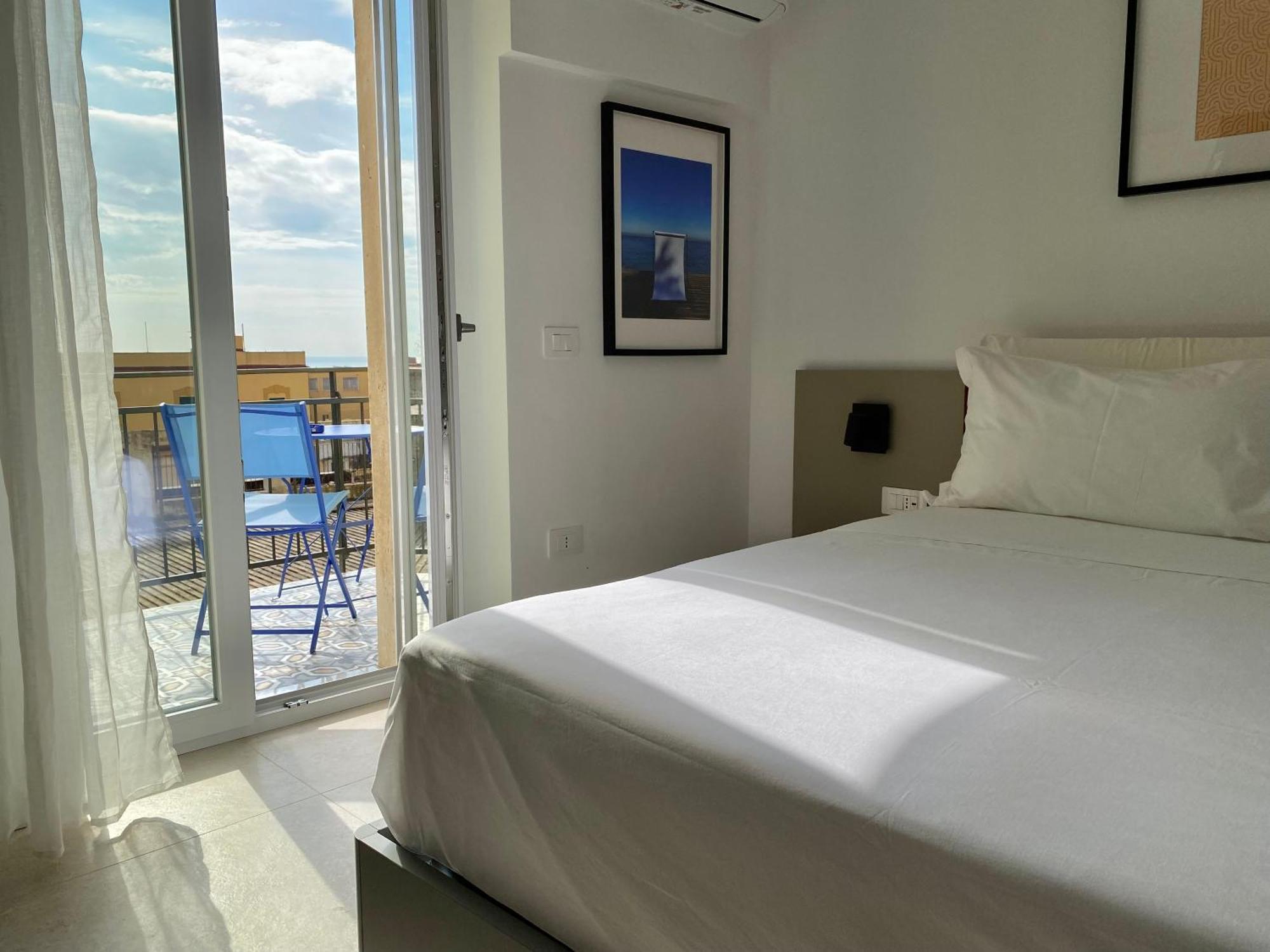 Palazzo Santa Maria Bed & Breakfast เนเปิลส์ ภายนอก รูปภาพ