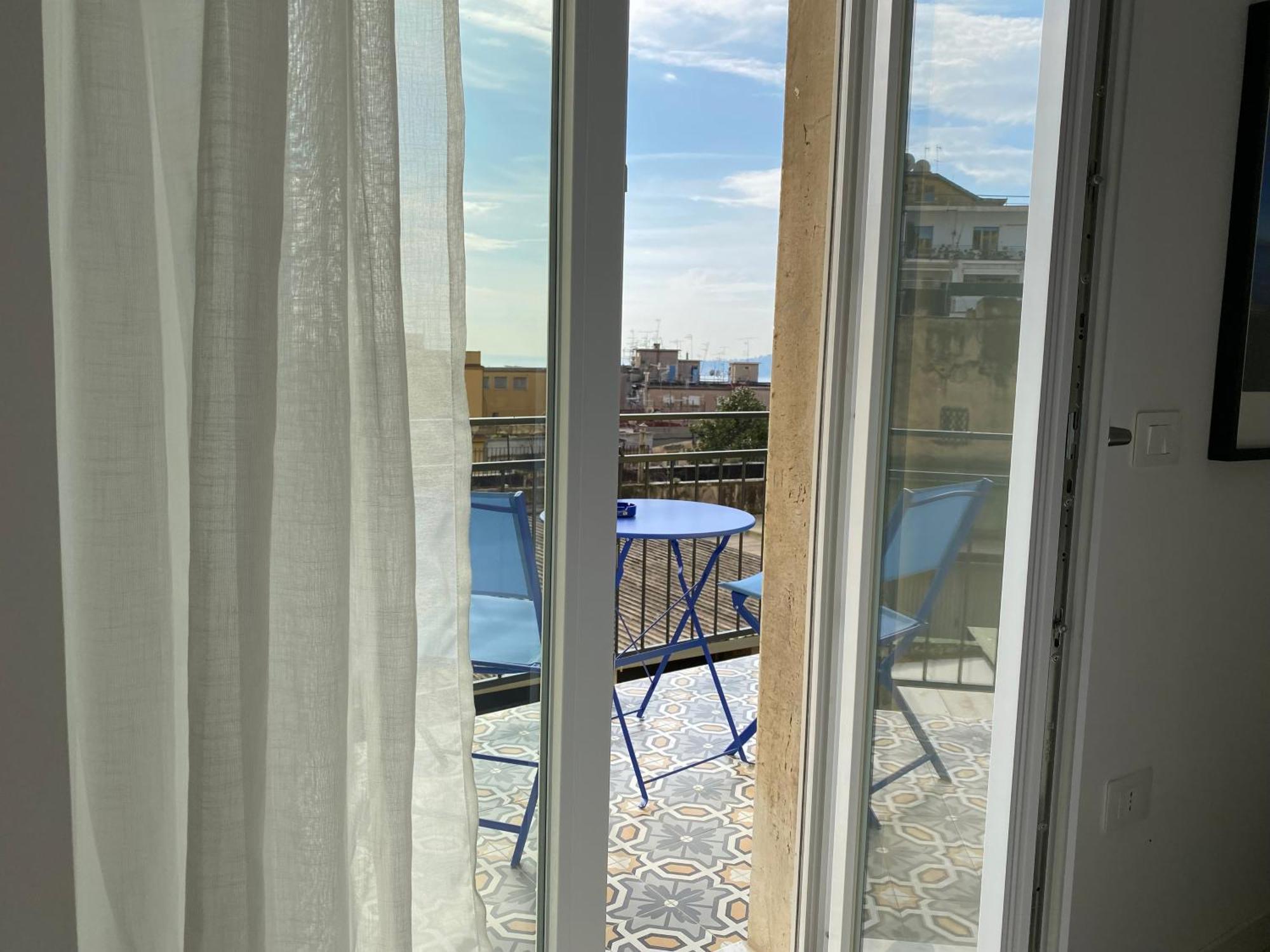 Palazzo Santa Maria Bed & Breakfast เนเปิลส์ ภายนอก รูปภาพ